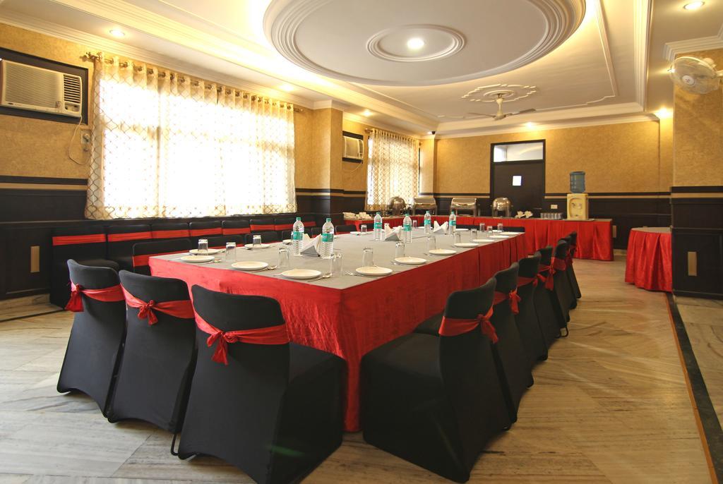 Le Grand Hotel Haridwār Exterior foto