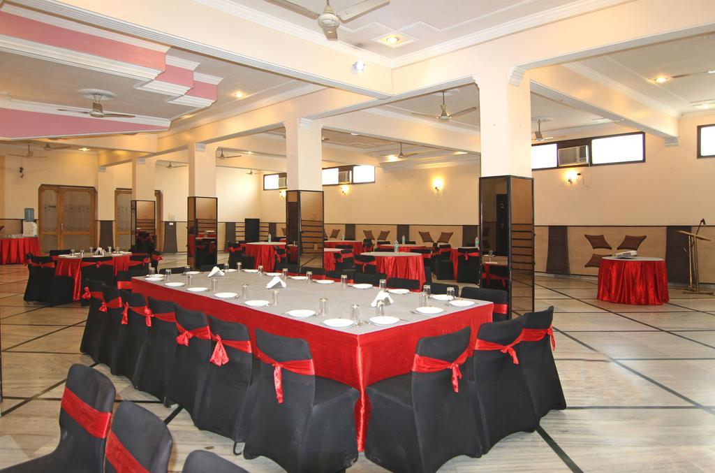 Le Grand Hotel Haridwār Exterior foto